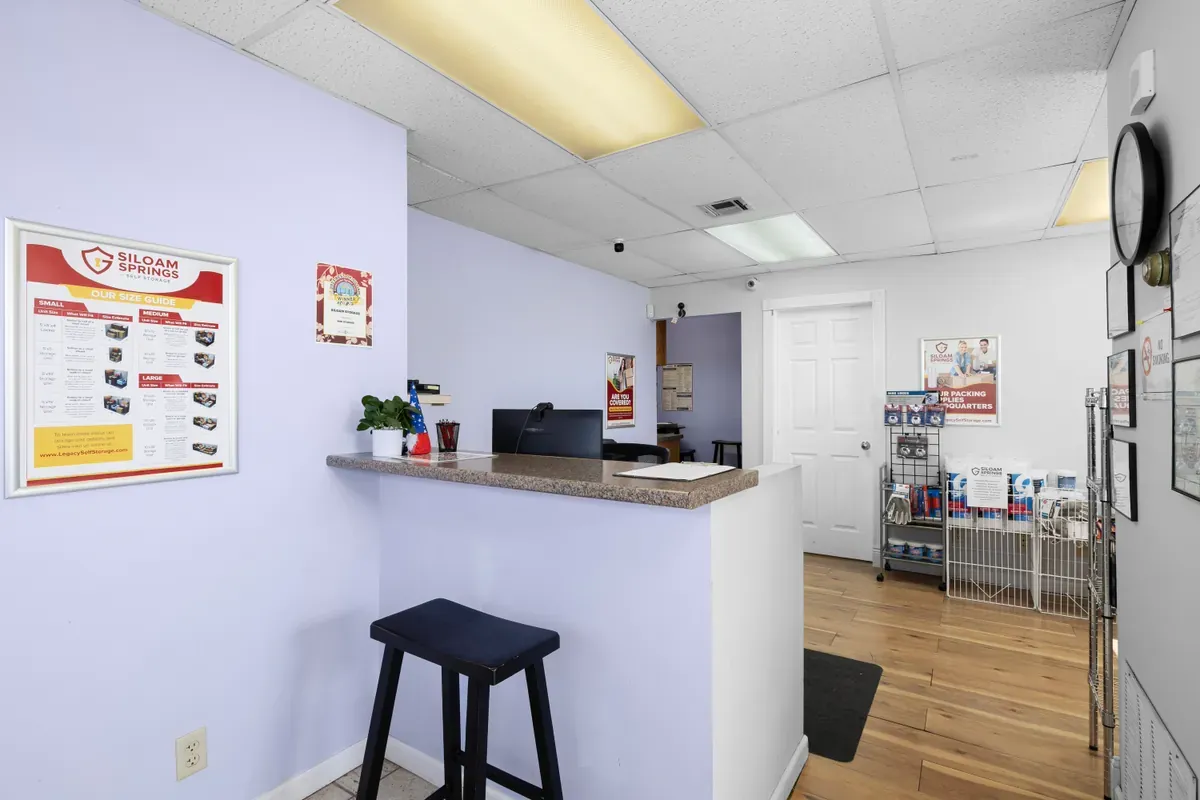 front desk at legacy self storage Kenwood